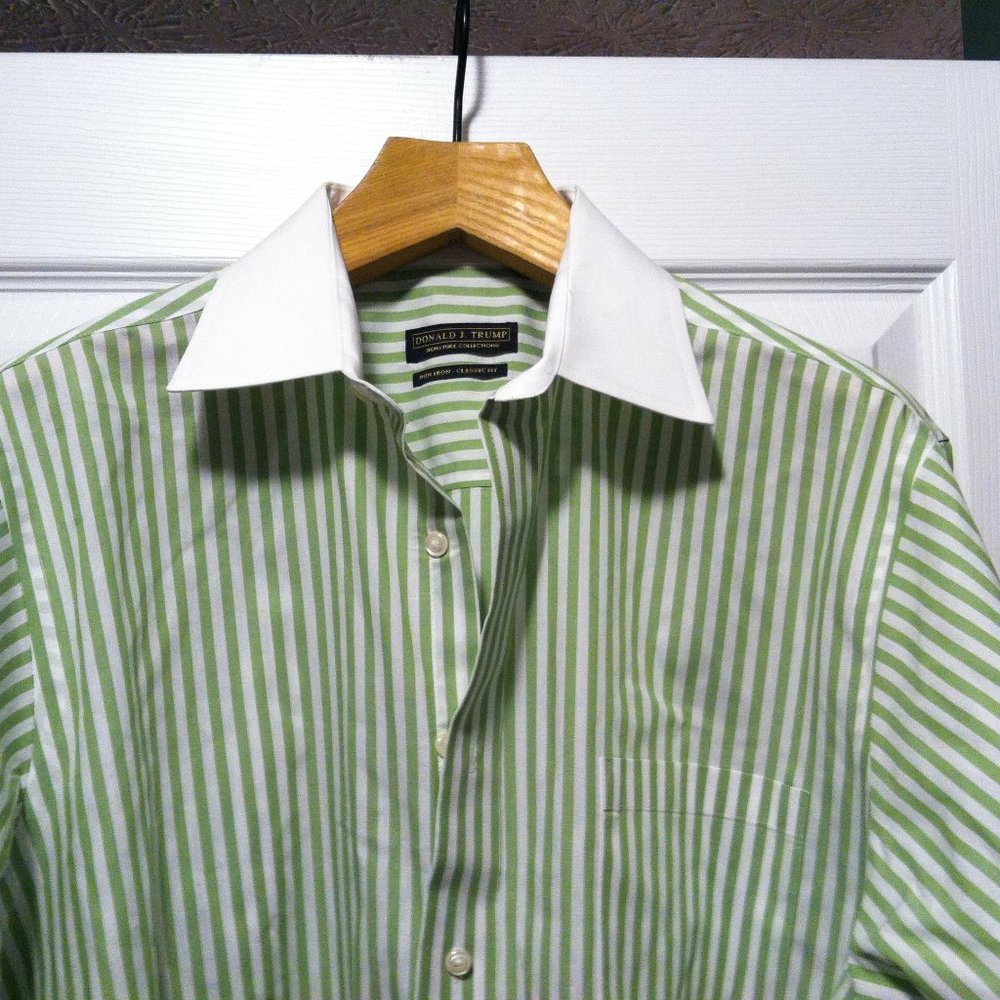 DONALD J TRUMP MEN'S PRE-OWNED COTTON DRESS SHIRT W/FRENCH CUFFS SIZE:16.5/34-35